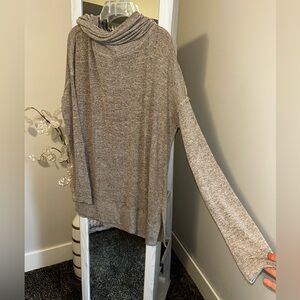 In loom Heathered Brown Cowl Neck Sweater size small